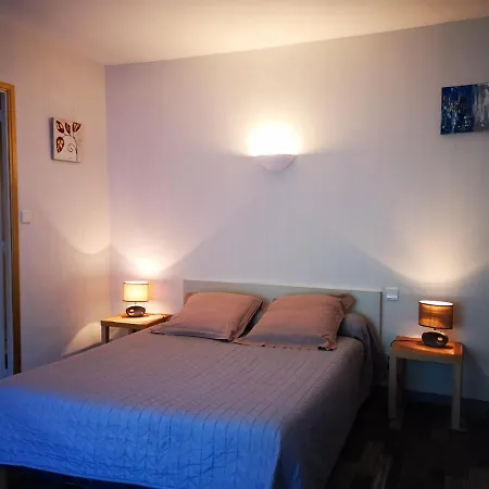 Δωμάτια σε οικογενειακή κατοικία La Fauvelaie *